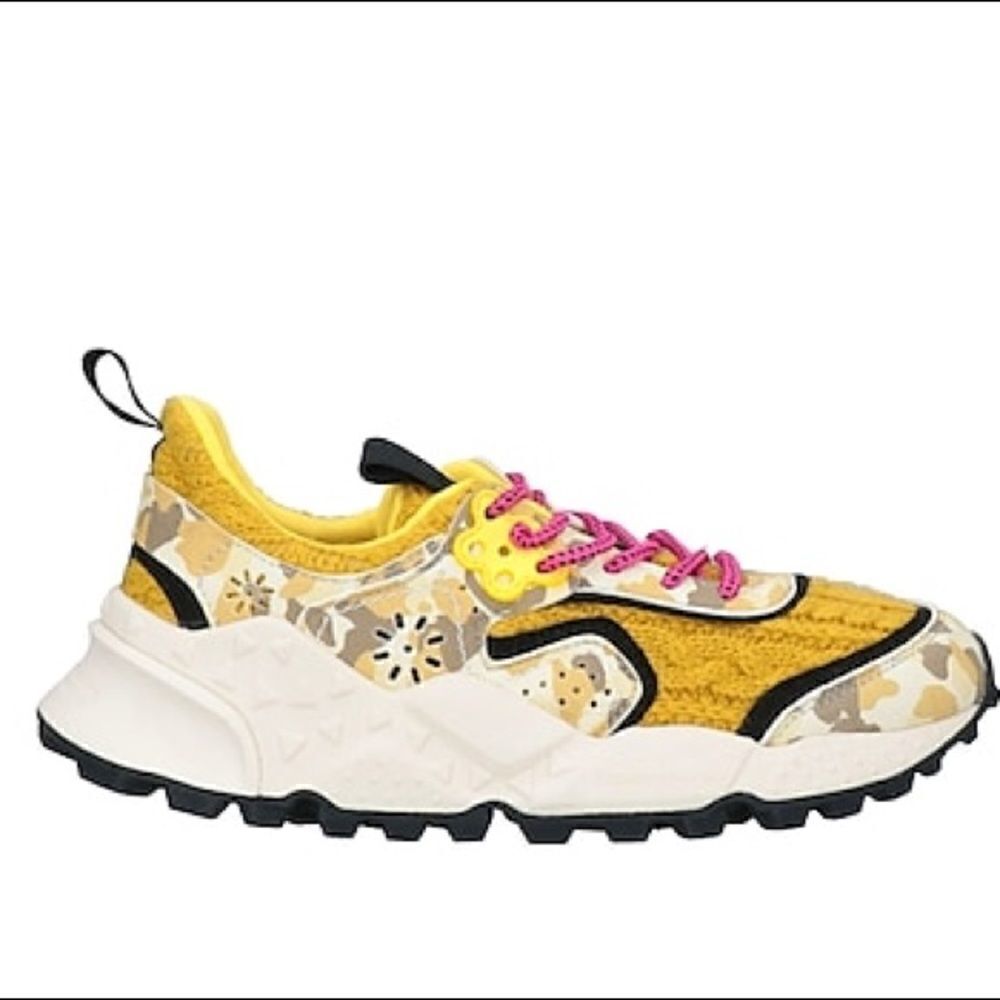 Free People FLOWER MOUNTAIN
Sneakers  - Picture 4 of 8
